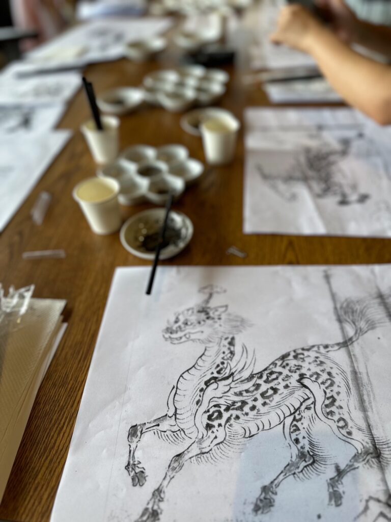 鳥獣戯画の伝説上の生き物「麒麟」の麟(雌)?